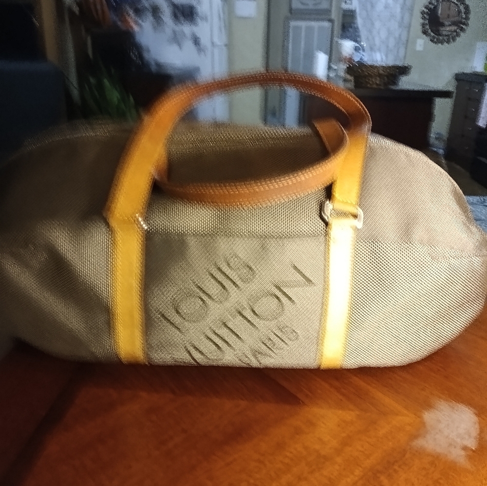 Louis Vuitton Duffel Bag with Tan Straps - Picture 3 of 16